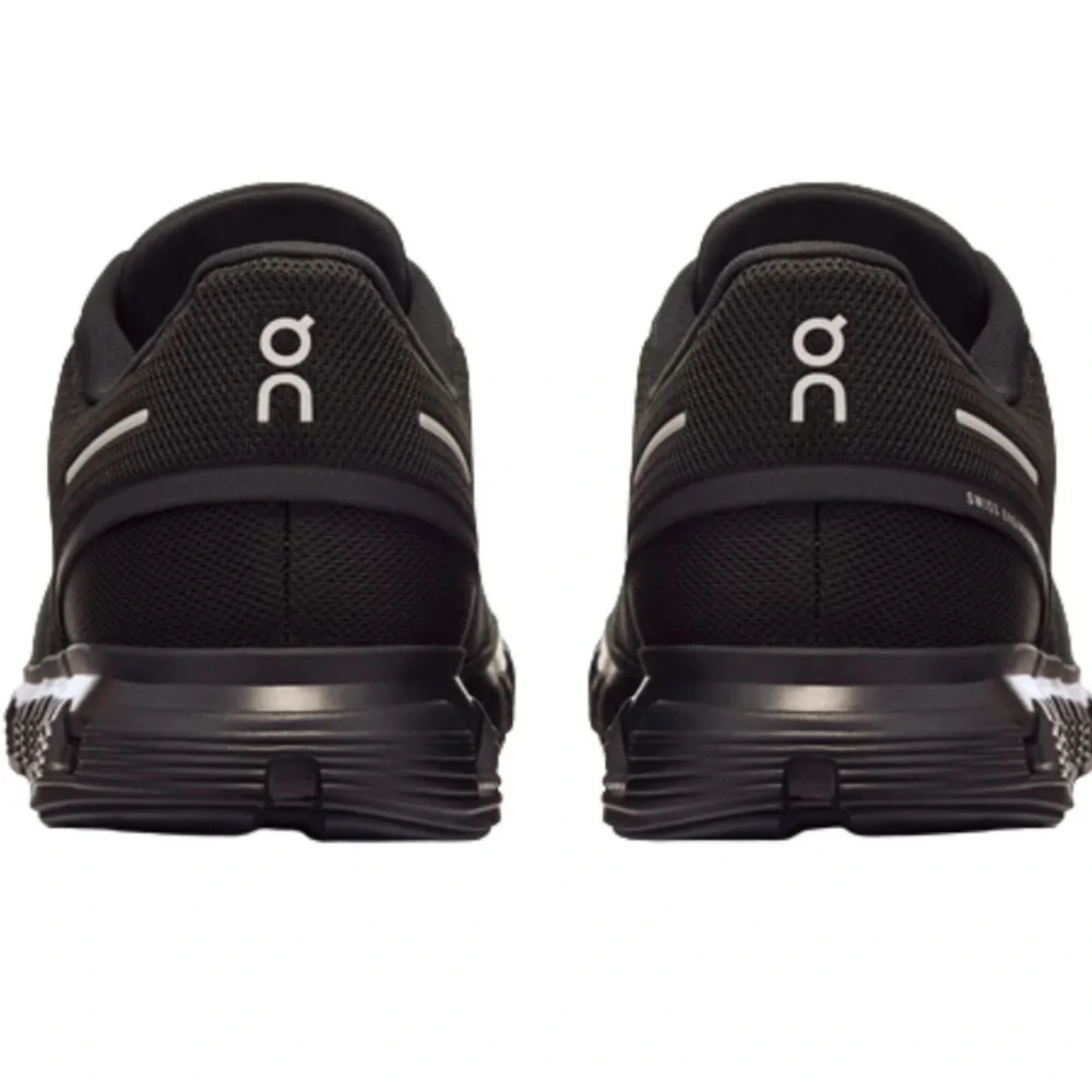 On Running Cloud 6 MEN’S Black Sneakers 🏃♂️🏃♀️ SIZE 11.5 - Picture 5 of 6